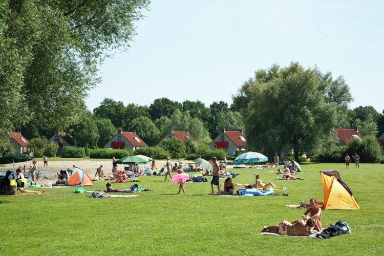 Vakantiewoning Maas En Waal Ewijk Exterior photo